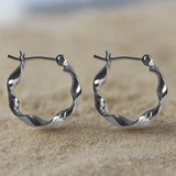 20mm Ribbon Twist Hoop Silver FE4323