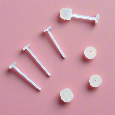 Clear Plastic Studs FE4213